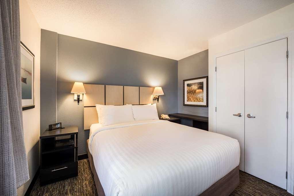 Sonesta Simply Suites Clearwater Quarto foto
